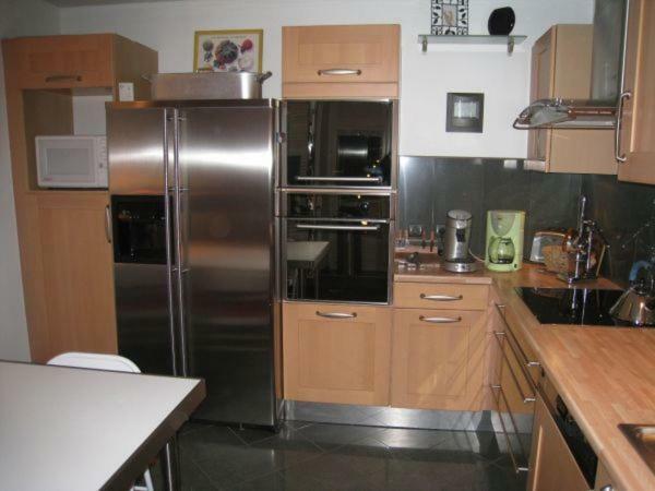 Les Toits Des Cordeliers Apartment Nancy Room photo